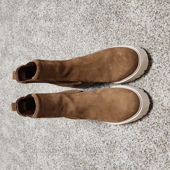 Dolce Vita Boots, Size 9 - Picture 7 of 8